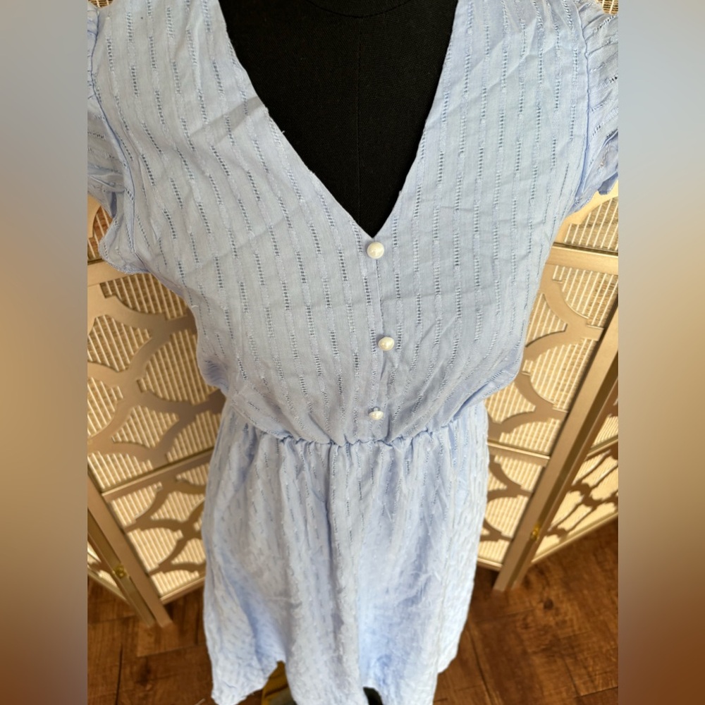 Fit and flare flutter dress | small | soft blue lace details - Picture 2 of 8